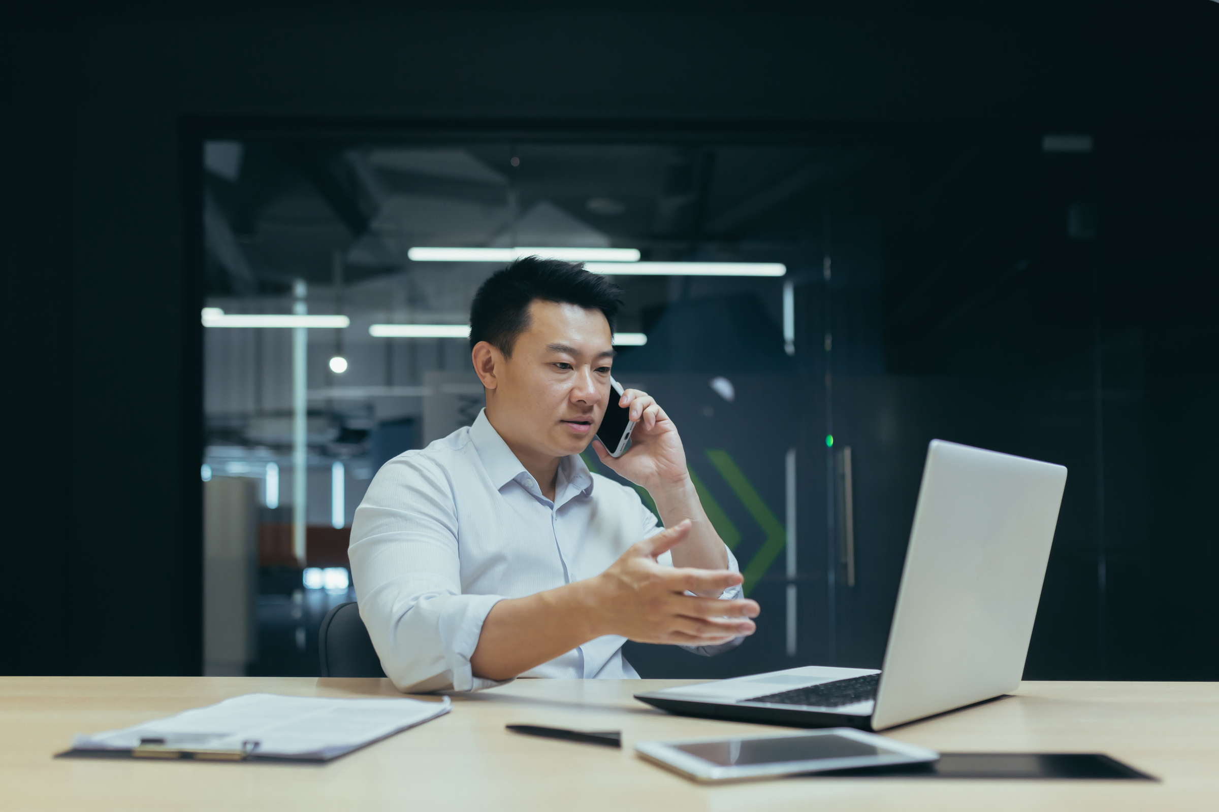 A New York employee checks on the status of his whistleblower report, ensuring his identity is still protected.